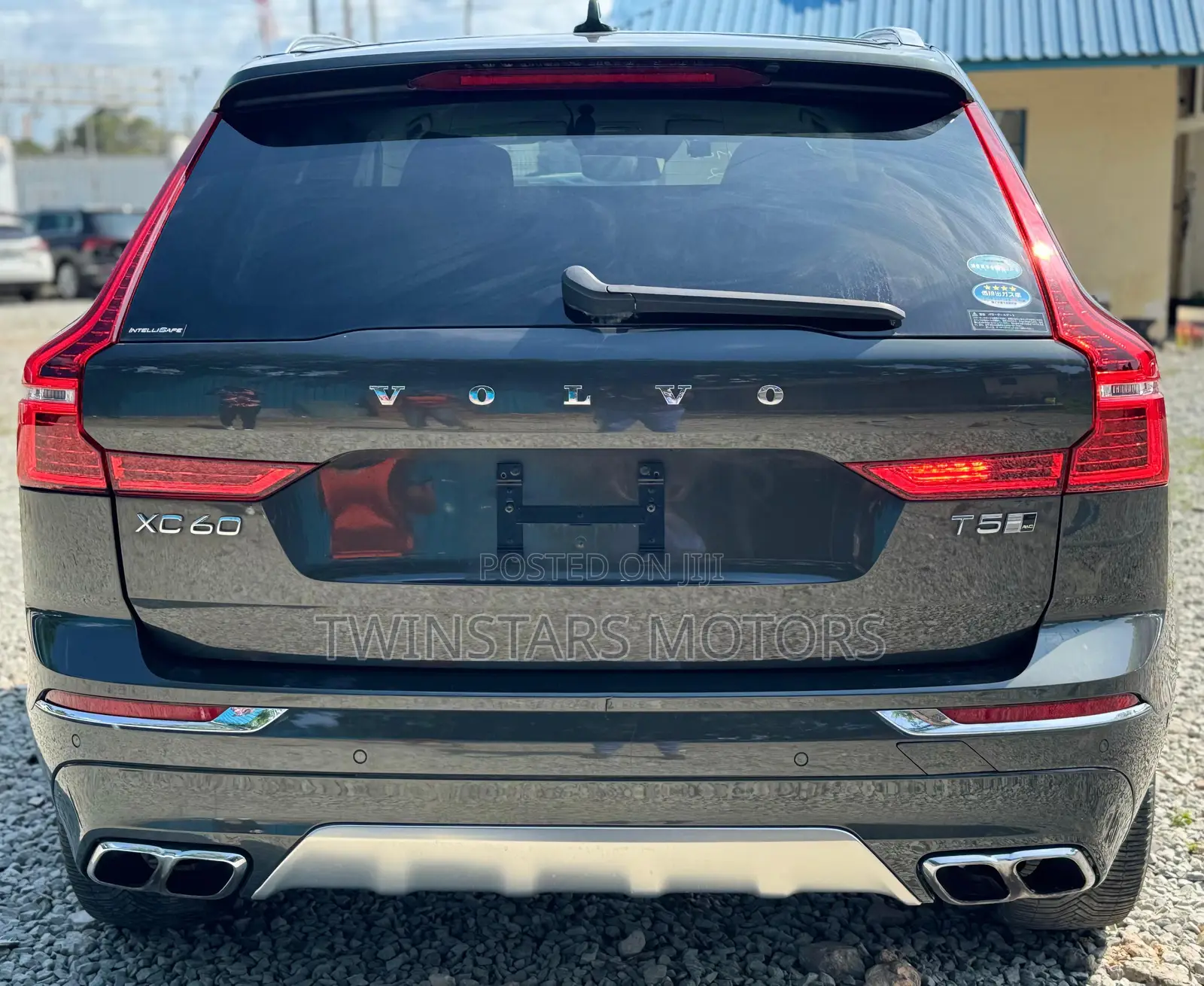 Volvo XC60 T5 R-Design FWD 2019 Gray