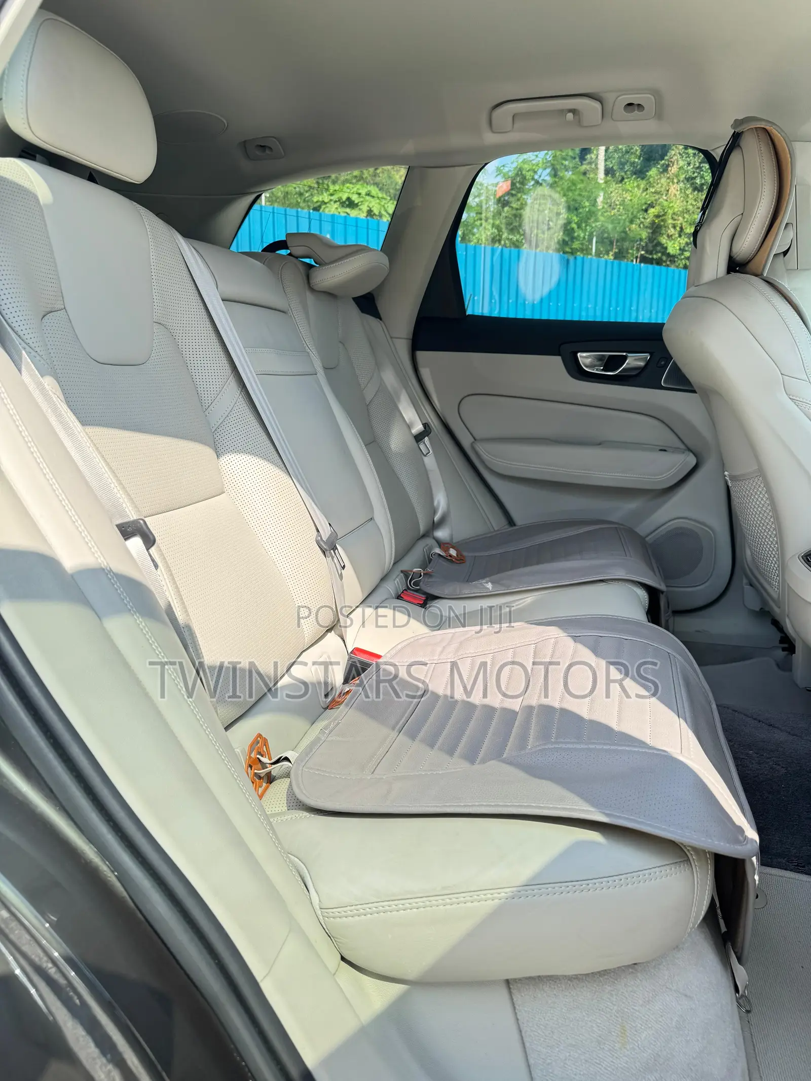 Volvo XC60 T5 R-Design FWD 2019 Gray