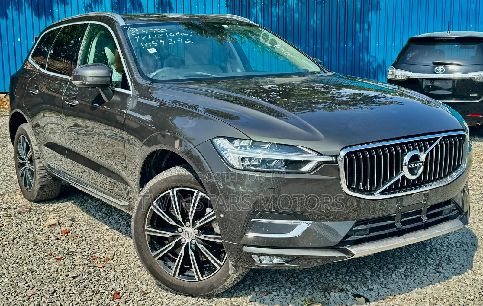 Volvo XC60 T5 R-Design FWD 2019 Gray