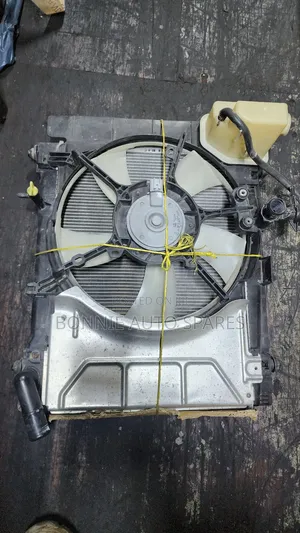 Toyota Vitz Jewella Radiator