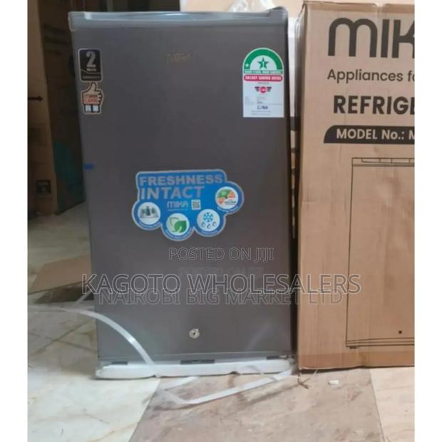 92litres Refrigerator. Mika
