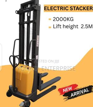 Aico Semi-Electric Stacker ( Both Electric and Hydraulic) 2t - thumbnail 2