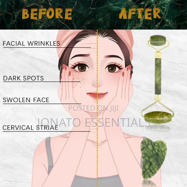 Gua Sha Jade Face Roller and Massager - thumbnail 6