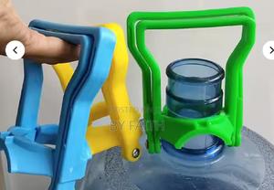 Water Bottle Lifting and Carrier Artifacts/+1 - thumbnail 2