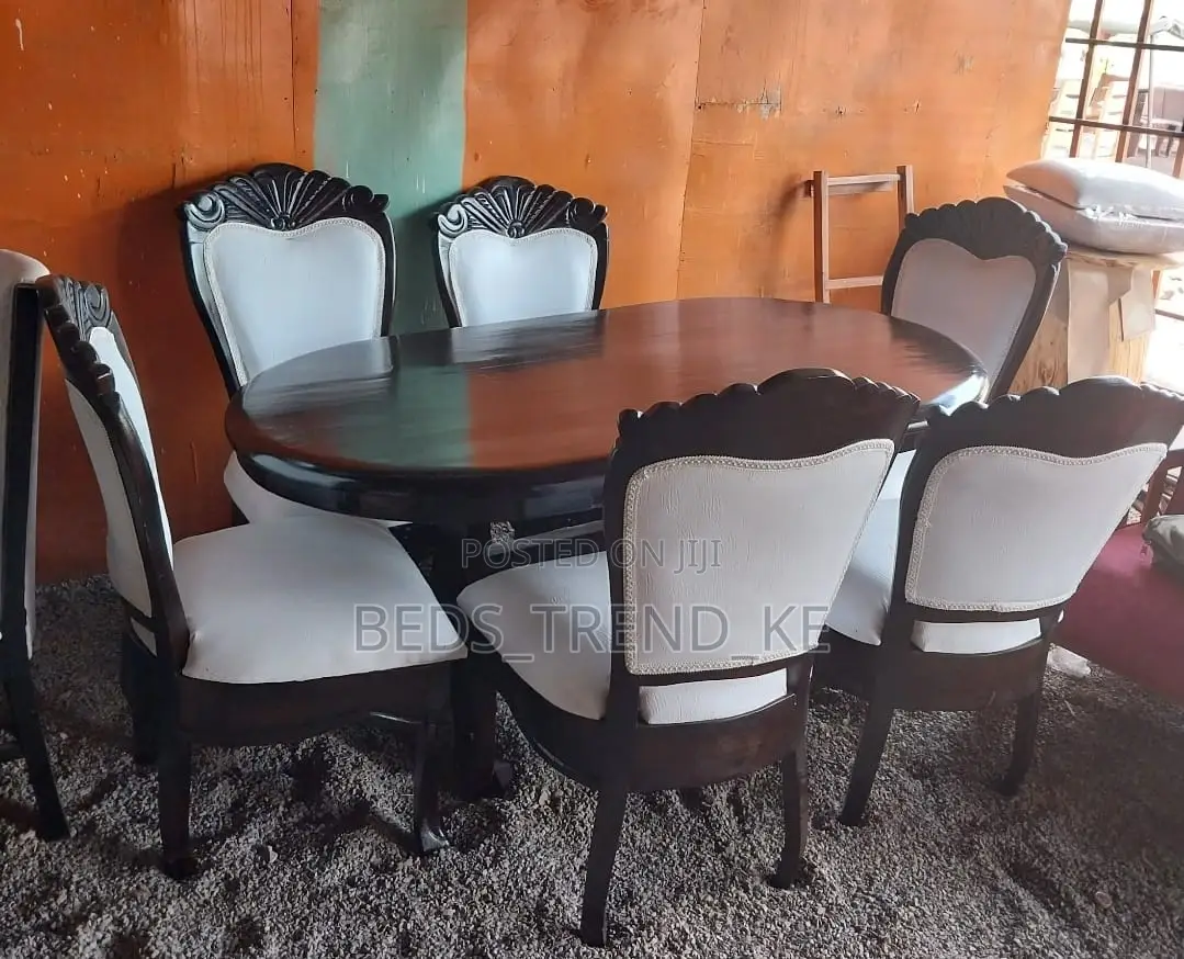 6 Seater Modernized Dining Set