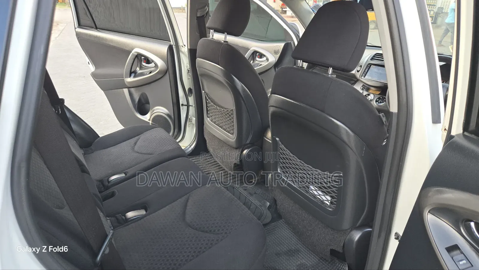 Toyota Vanguard 2013 White