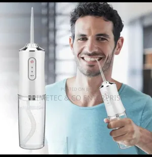 4 Nozzles Oral Irrigator Portable Dental Water Flosser.