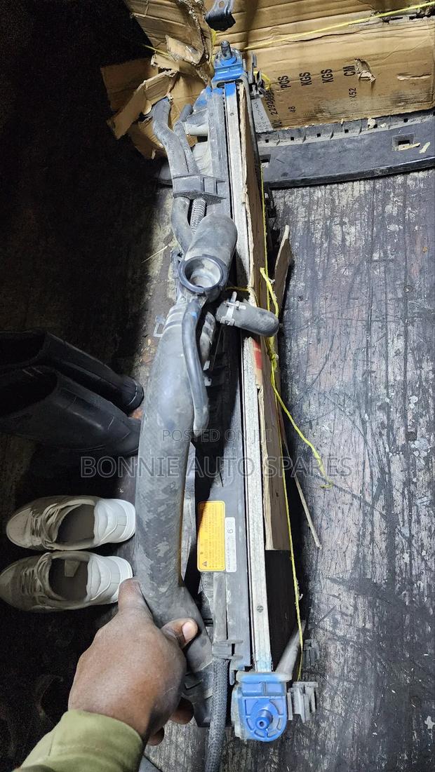 Outlander Radiator Complete - thumbnail 2