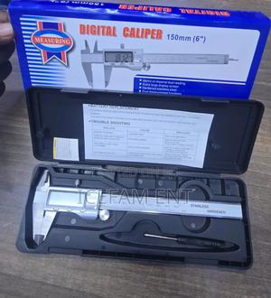 150mm Digital Stainless Steel Caliper - thumbnail 2