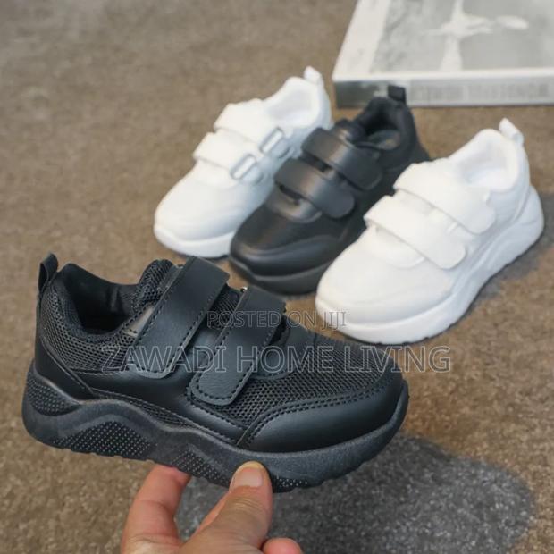 Kids Quality Unisex Sneakers - thumbnail 2