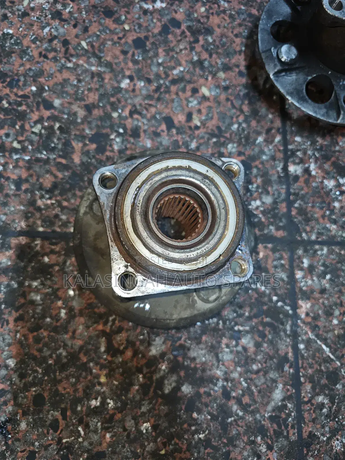 Toyota Wish Premio Hub 4wd