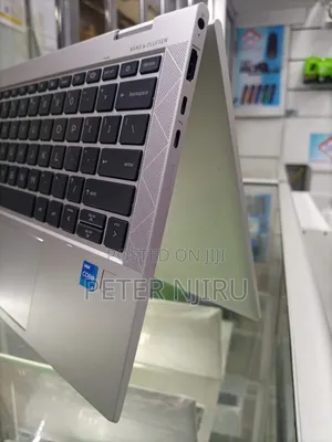 Laptop HP EliteBook 830 G8 16GB Intel Core I5 SSD 256GB