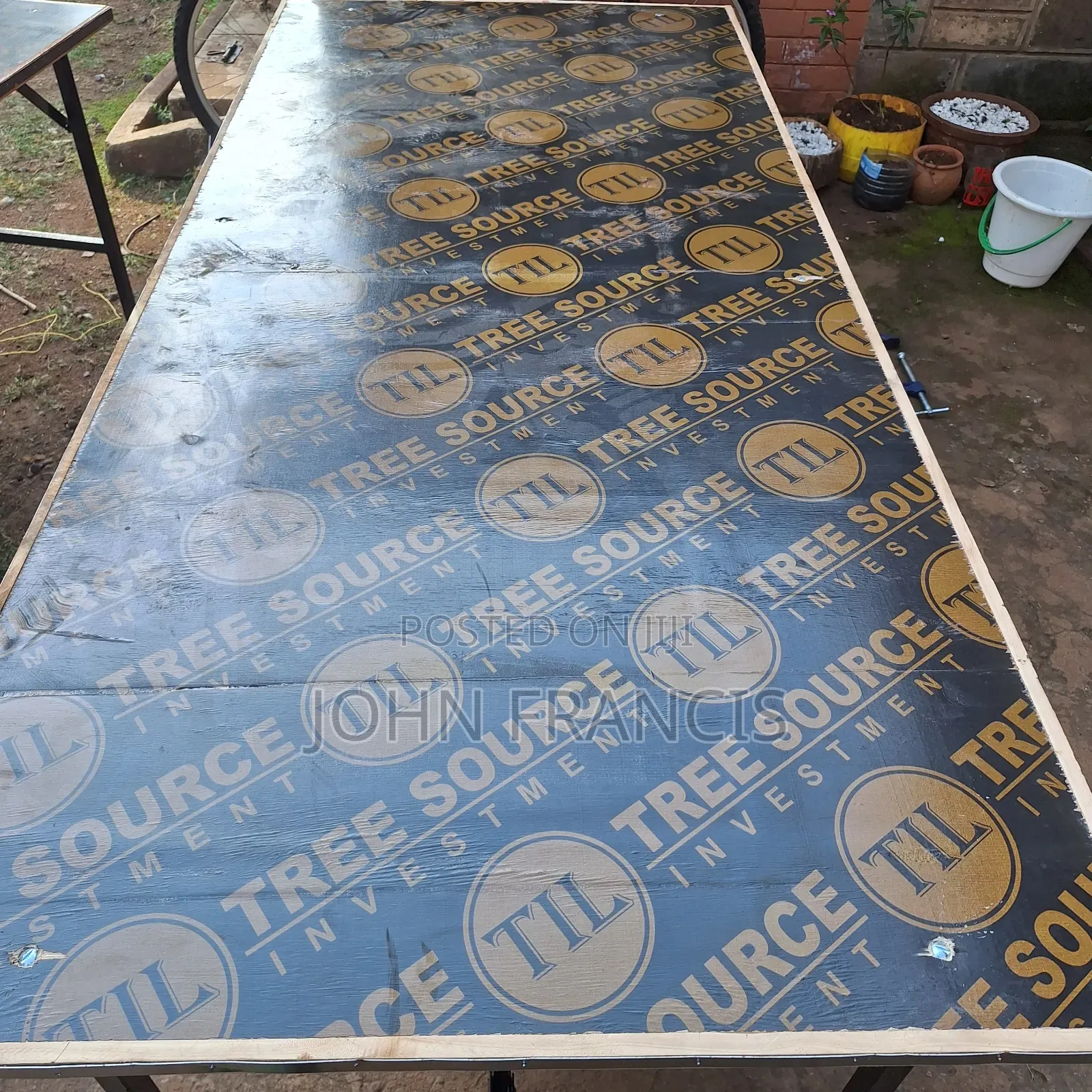 Serving/Event Tables for Hire.