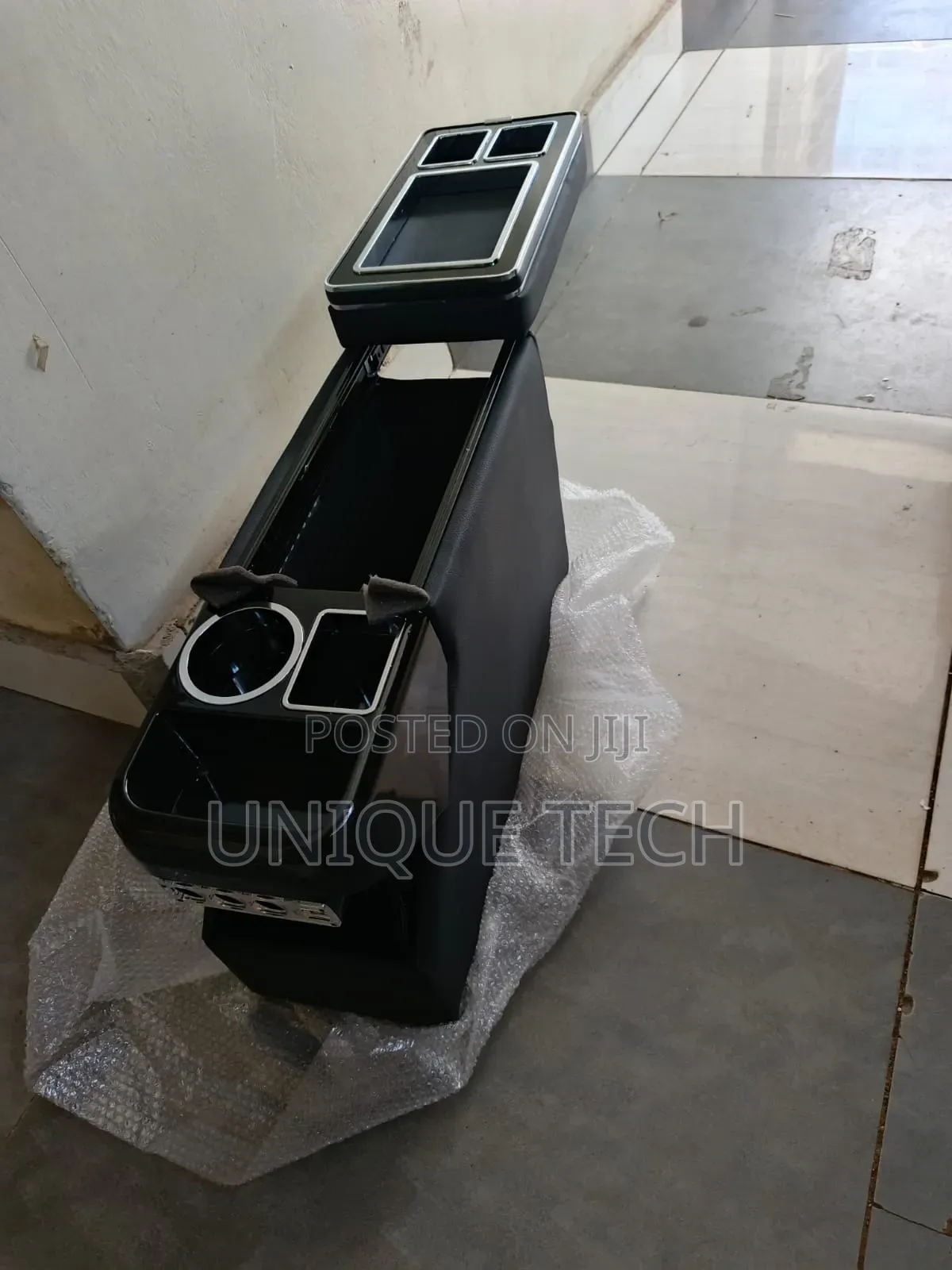 Toyota Sienta/Isis Armrest – Enhanced Car Comfort