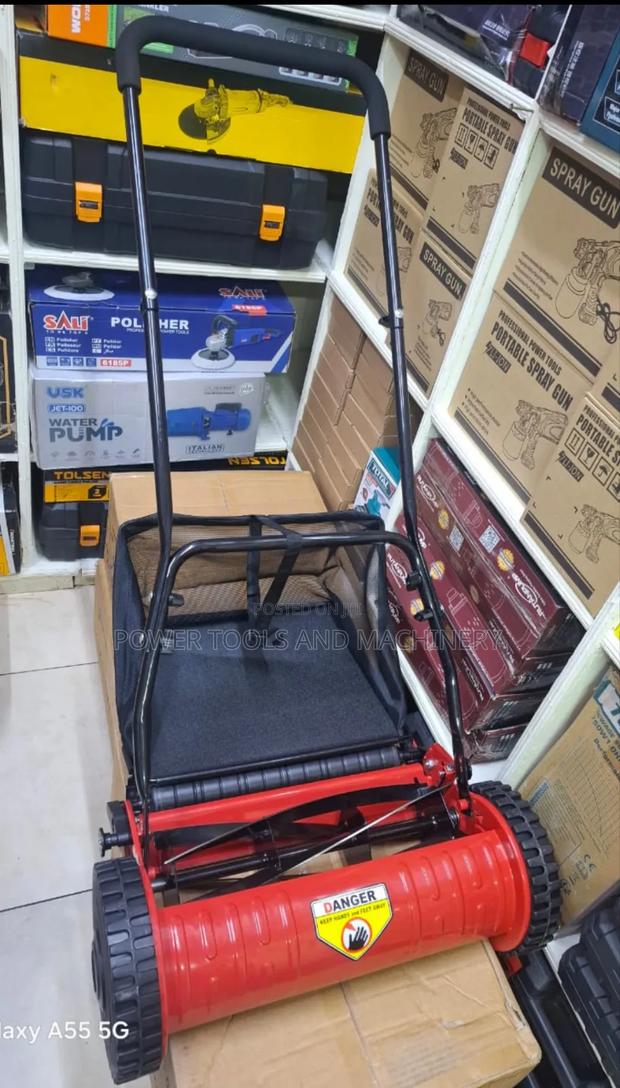 Manual Lawn Mower 16" / Lawn Mower