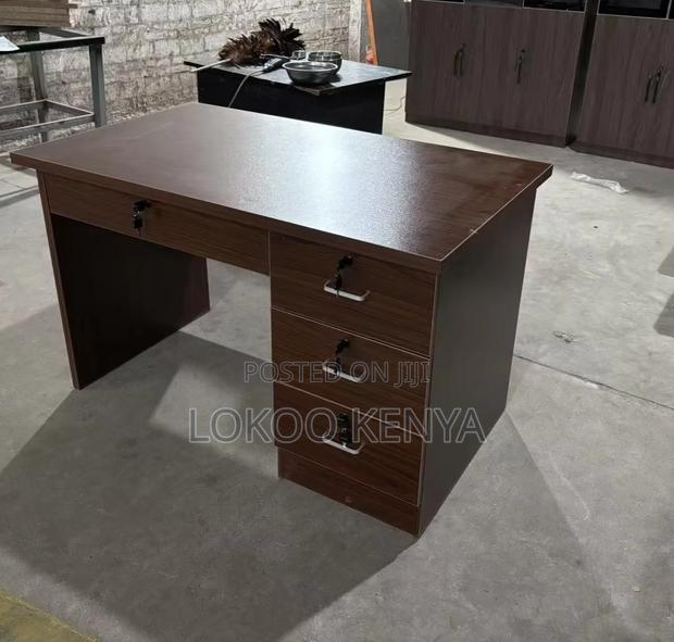 Office Desk: Versa Desk Compact – 1.2 Meter - thumbnail 2