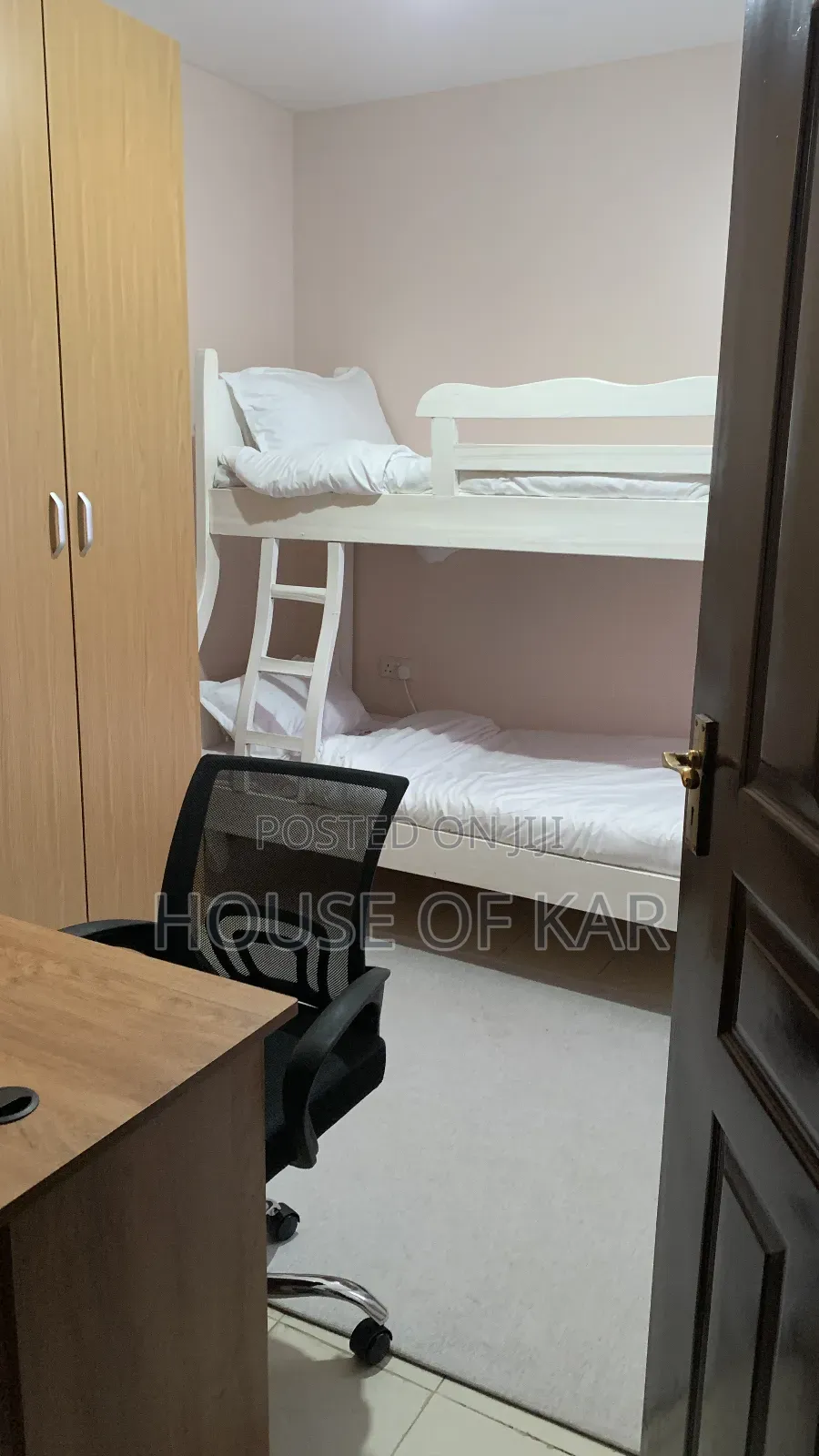 2 Bedroom Aptmt Along Park Rd. Gurunanak