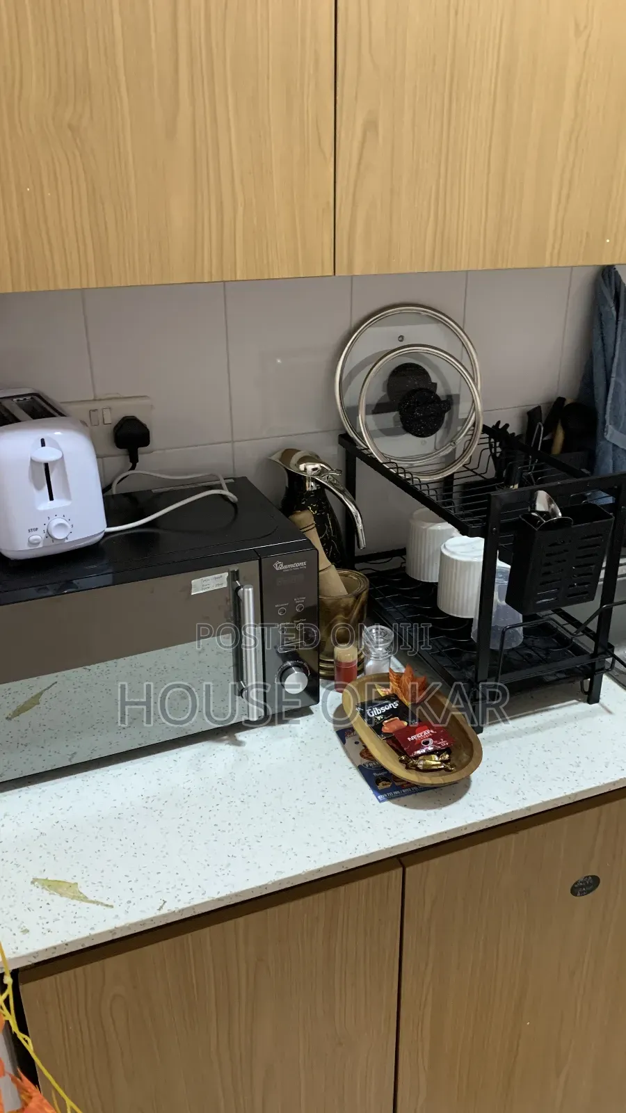 2 Bedroom Aptmt Along Park Rd. Gurunanak