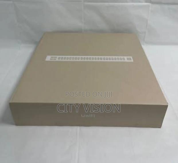 Ubiquiti Usw-Pro-Max-48-Pro Unifi 48port Multigigabit Switch - main view