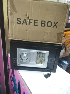 Suitable Safe Box / Available Safe Box