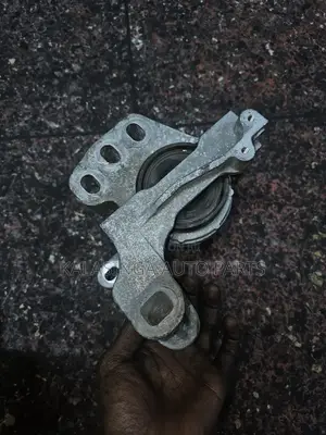 Mazda Demio Engine Mounting  Diesel