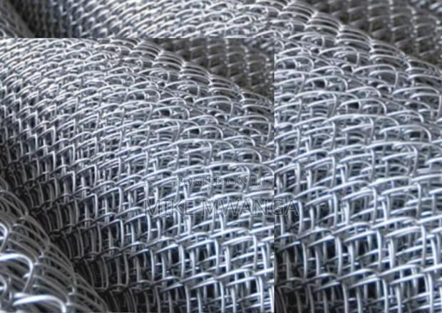 8ft Chain Link, Gauge 11, 80x80 Mesh