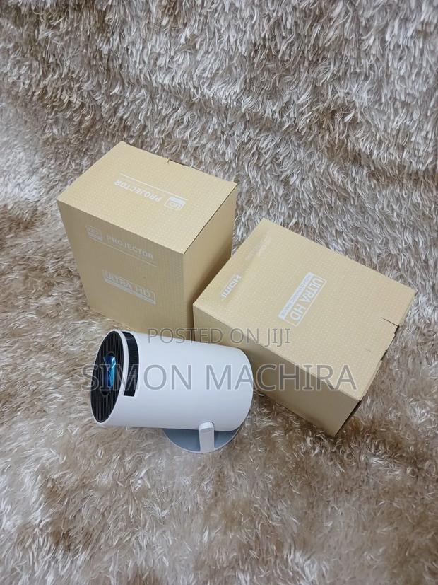 Smart Android Projector Hy300 - main view