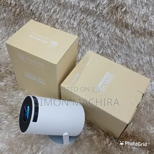 Smart Android Projector Hy300