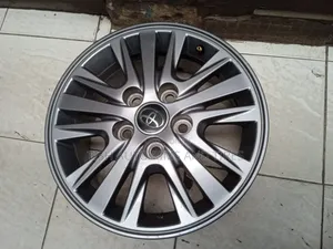 Toyota Esquire 15 Inch Original Rims Set