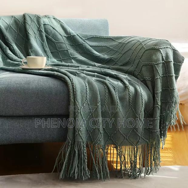 Beige Tufted Throwblankets Available - thumbnail 2