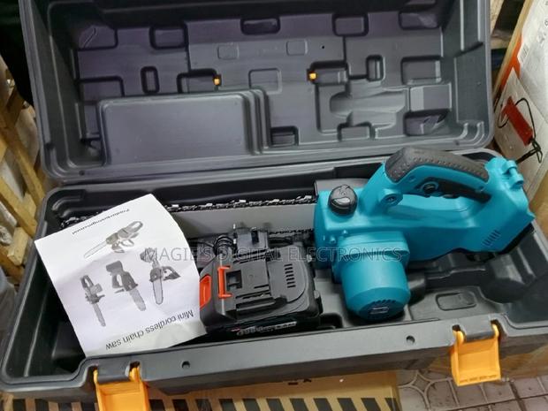Highly Recommend Makita Cordless Chainsaw
