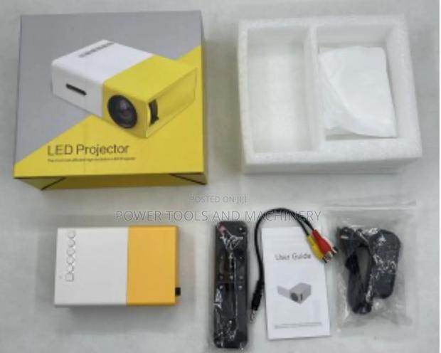 Yg300 Mini Projector - main view