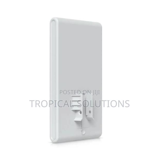 Ubiquiti U6 Mesh Pro Indoor/Outdoor Wifi 6 Ap