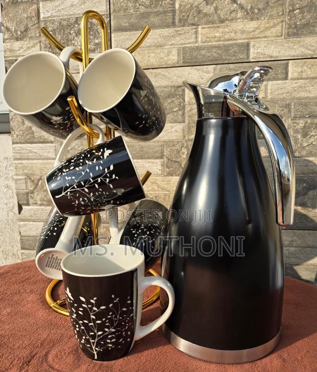 7 Piece New Tea Set - main view