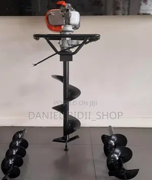 Hawking Earth Auger With 3 Bits -4 Stroke