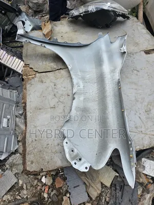 450h Wing Available Now(Lexus)