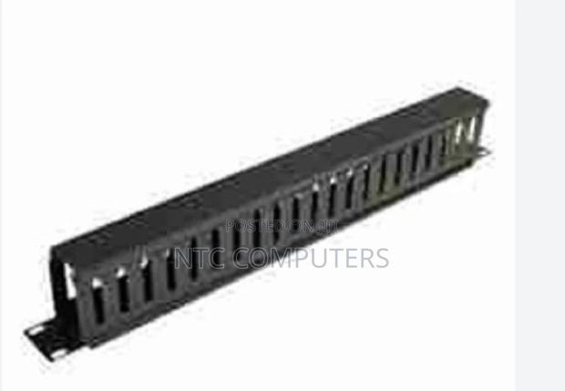 Giganet 1u Cable Manager Hanger - main view