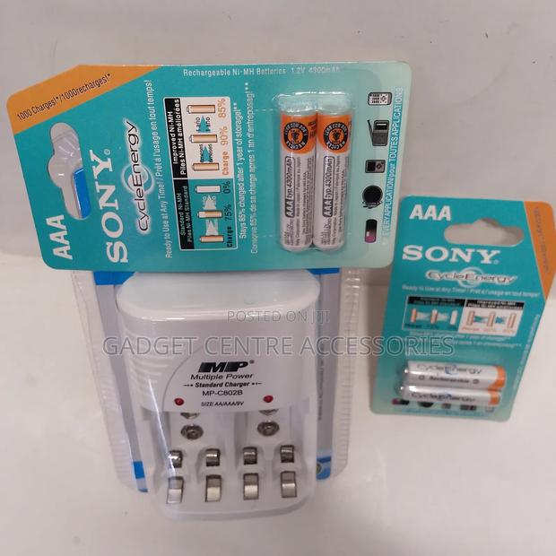 Sony Aaa Rechargeable 2 Pairs,9v Charger - thumbnail 2