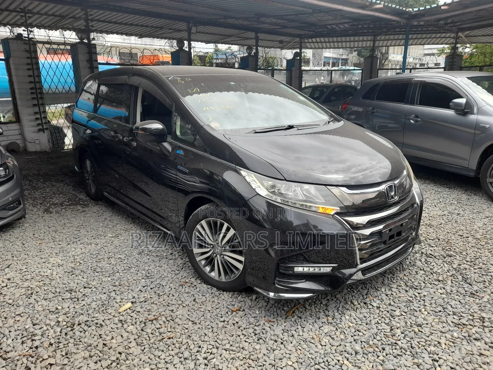 Honda Odyssey 2.0 Hybrid (7 seater) 2018 Black