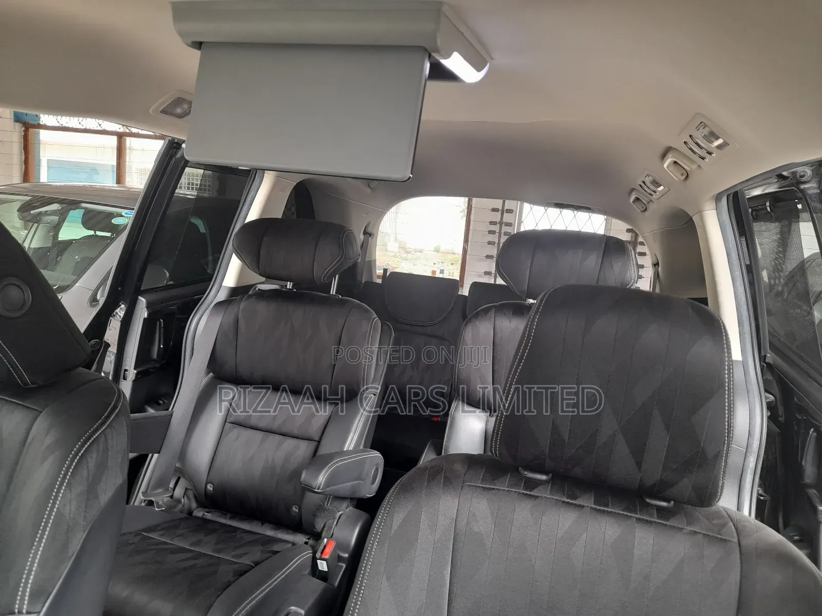 Honda Odyssey 2.0 Hybrid (7 seater) 2018 Black