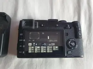 Fujifilm X-E2 Mirrorless Aps-C Camera