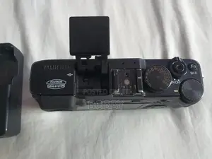 Fujifilm X-E2 Mirrorless Aps-C Camera