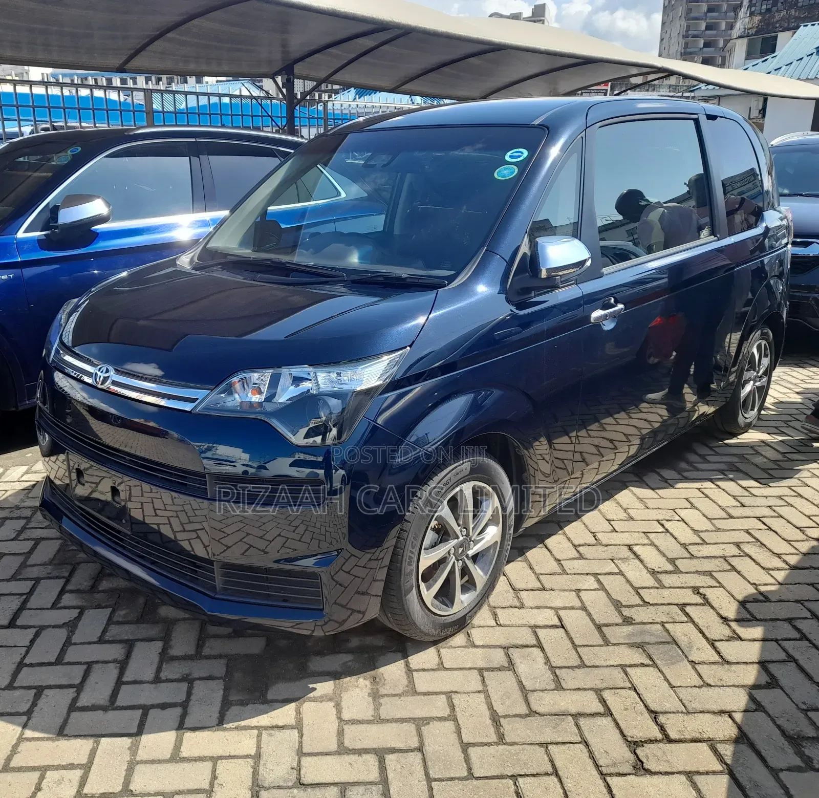 Toyota Spade 1.5 2019 Blue