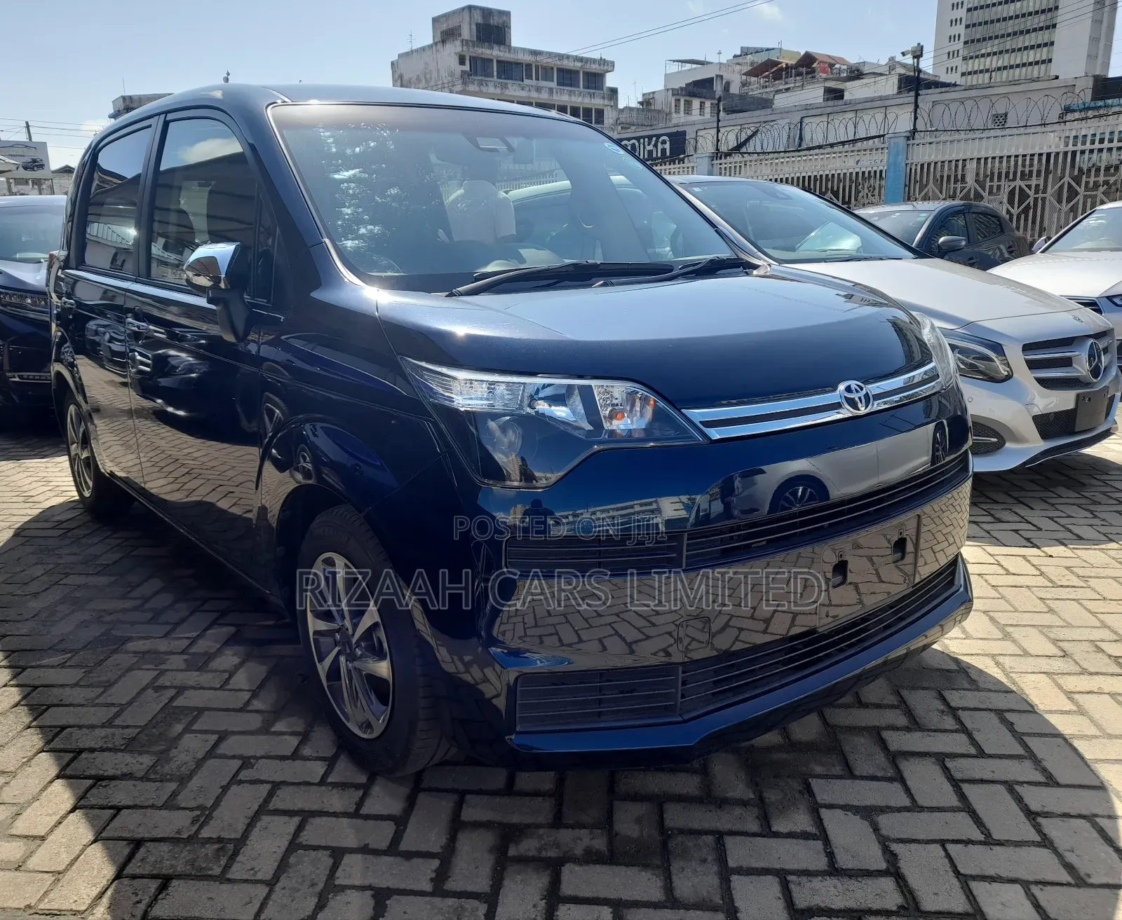 Toyota Spade 1.5 2019 Blue