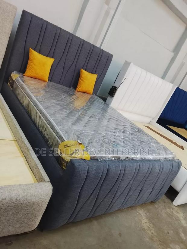 Gray Bed With Mattress Chesterfield