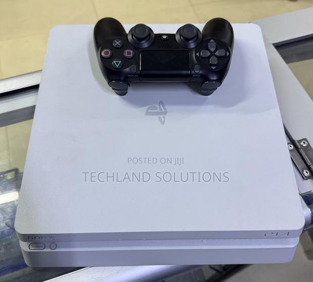 Ex Uk Snow White Ps4 Slim - thumbnail 3