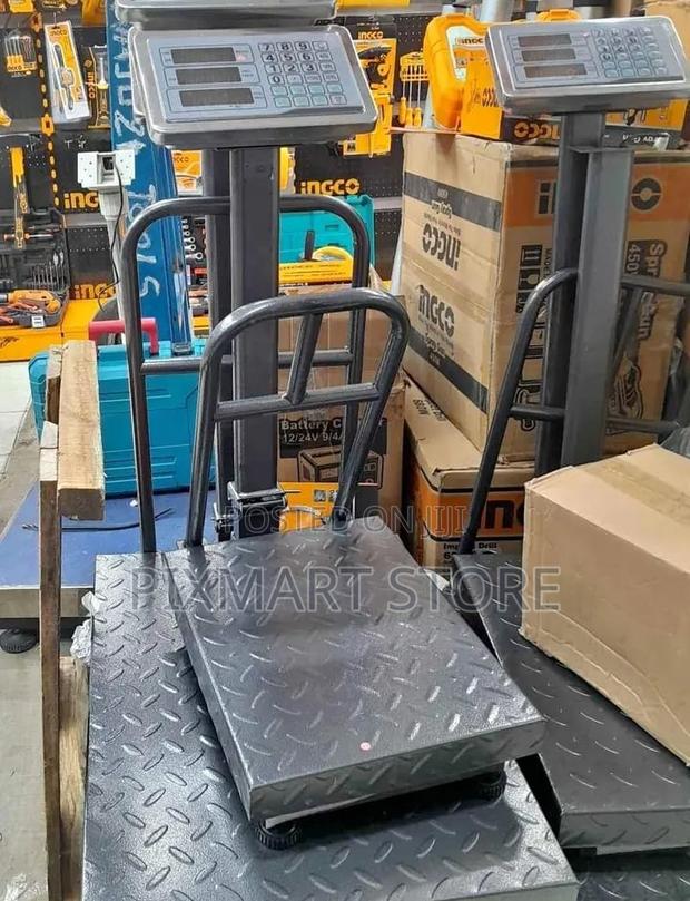 Durable 100kg Digital Scale With Clear Display - main view