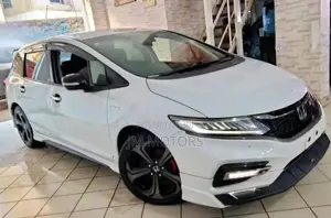 Honda Jade 2018 White