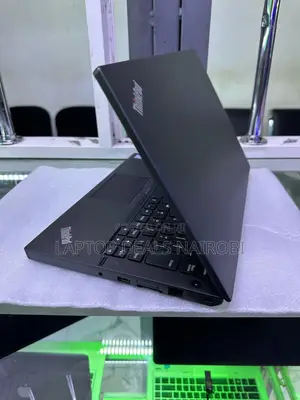 Laptop Lenovo ThinkPad X260 8GB Intel Core I5 SSD 256GB