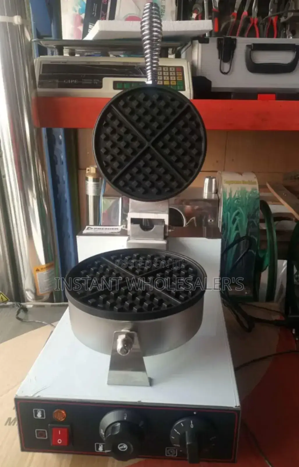 Waffle Maker Premier Quality Machine